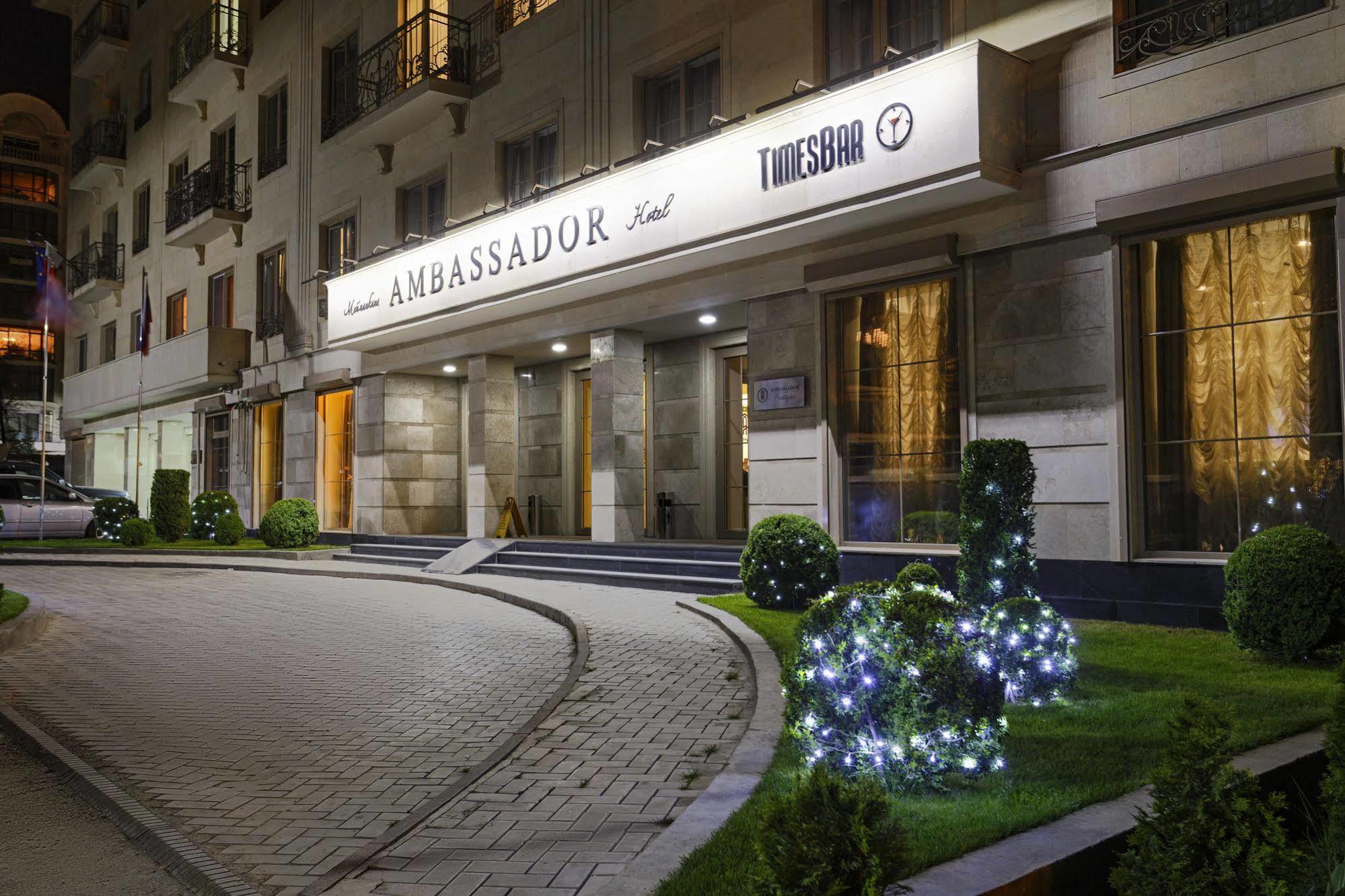 Ambassador Hotel Biškek Exteriér fotografie